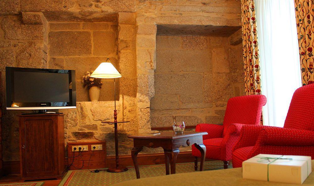 Hotel Virxe Da Cerca By Pousadas De Compostela Σαντιάγο ντε Κομποστέλα Εξωτερικό φωτογραφία