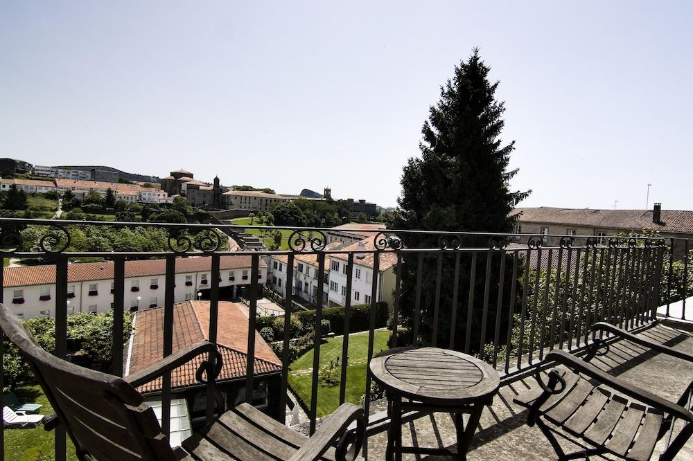 Hotel Virxe Da Cerca By Pousadas De Compostela Σαντιάγο ντε Κομποστέλα Εξωτερικό φωτογραφία