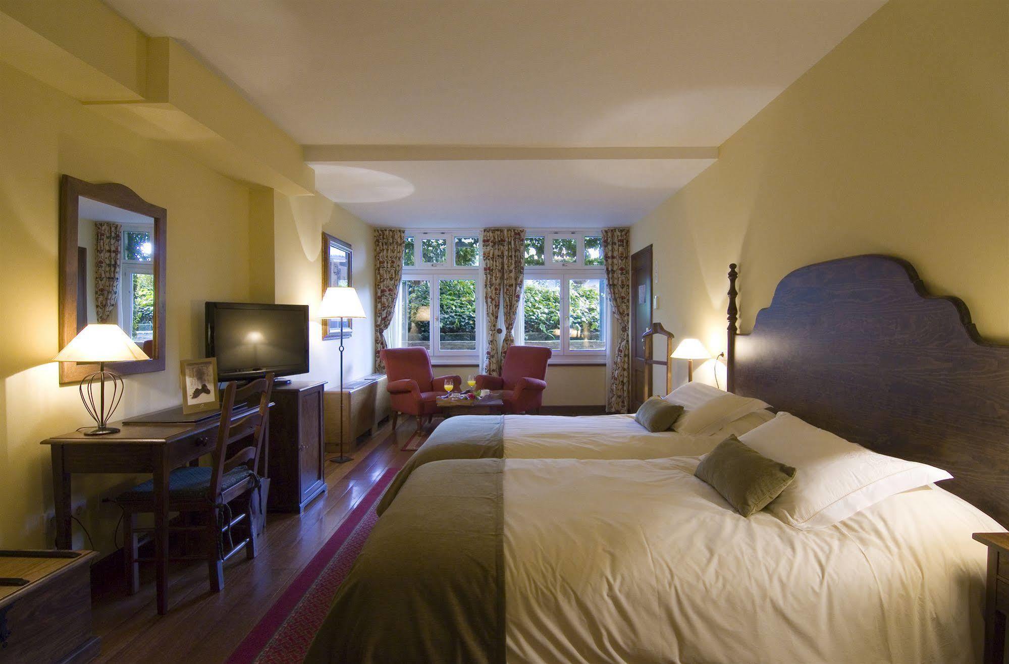 Hotel Virxe Da Cerca By Pousadas De Compostela Σαντιάγο ντε Κομποστέλα Εξωτερικό φωτογραφία